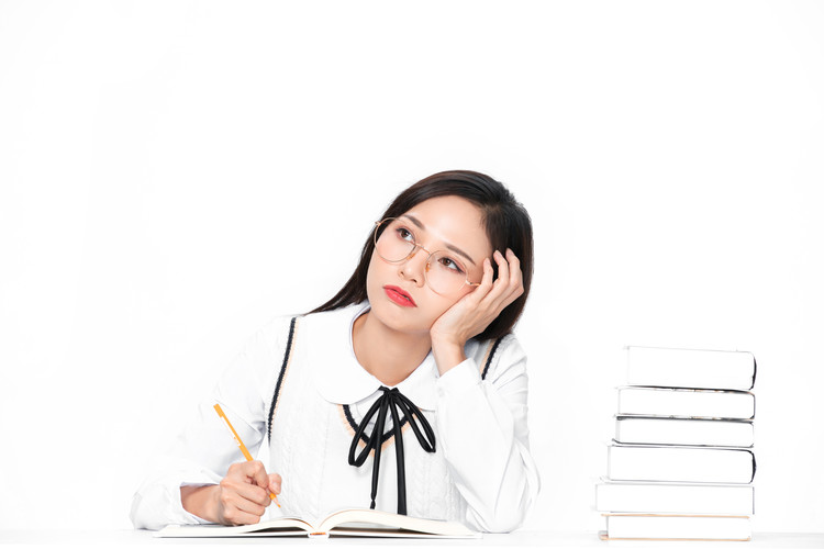 炎陵县职业技术学校的招生代码和办学性质