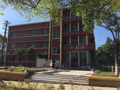 南昌华中技工学校