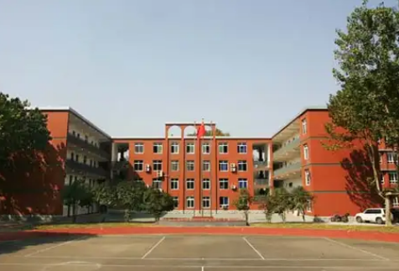 武汉黄陂职业技术学校