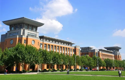 孝感工业学校